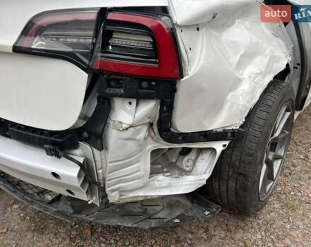 Тесла Модель 3 2022 у Києві на Automoto.ua Білий Тесла Модель 3, об'ємом двигуна 0 л та пробігом 64 тис. км за 14700 $, фото 14 на Automoto.ua