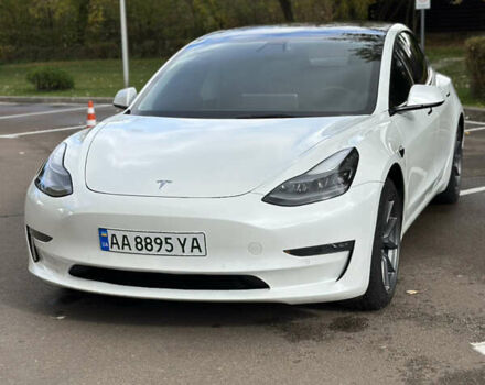 Білий Тесла Модель 3, об'ємом двигуна 0 л та пробігом 82 тис. км за 22400 $, фото 11 на Automoto.ua