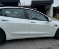 Белый Тесла Модель 3, объемом двигателя 0 л и пробегом 42 тыс. км за 13000 $, фото 7 на Automoto.ua