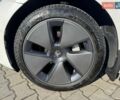 Белый Тесла Модель 3, объемом двигателя 0 л и пробегом 56 тыс. км за 20877 $, фото 3 на Automoto.ua