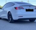 Белый Тесла Модель 3, объемом двигателя 0 л и пробегом 26 тыс. км за 19000 $, фото 4 на Automoto.ua