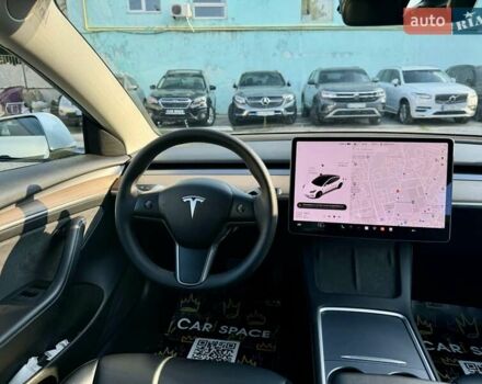Білий Тесла Модель 3, об'ємом двигуна 0 л та пробігом 36 тис. км за 22200 $, фото 17 на Automoto.ua