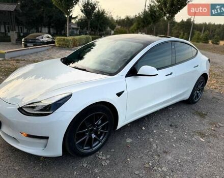 Білий Тесла Модель 3, об'ємом двигуна 0 л та пробігом 52 тис. км за 22000 $, фото 9 на Automoto.ua