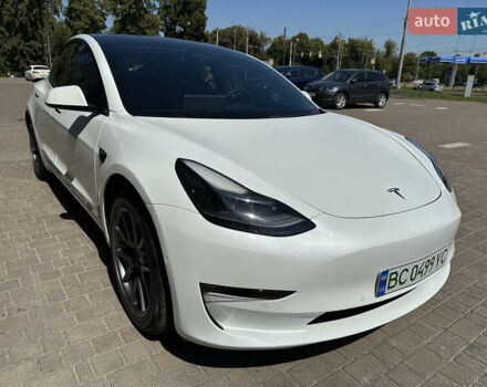 Білий Тесла Модель 3, об'ємом двигуна 0 л та пробігом 24 тис. км за 19700 $, фото 4 на Automoto.ua