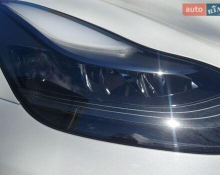 Белый Тесла Модель 3, объемом двигателя 0 л и пробегом 43 тыс. км за 21499 $, фото 11 на Automoto.ua