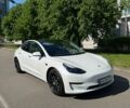 Белый Тесла Модель 3, объемом двигателя 0 л и пробегом 21 тыс. км за 25884 $, фото 1 на Automoto.ua