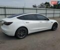 Белый Тесла Модель 3, объемом двигателя 0 л и пробегом 79 тыс. км за 6500 $, фото 2 на Automoto.ua