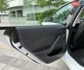 Білий Тесла Модель 3, об'ємом двигуна 0 л та пробігом 65 тис. км за 34500 $, фото 24 на Automoto.ua