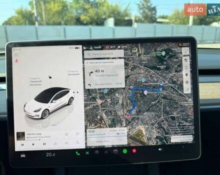 Білий Тесла Модель 3, об'ємом двигуна 0 л та пробігом 117 тис. км за 21300 $, фото 8 на Automoto.ua