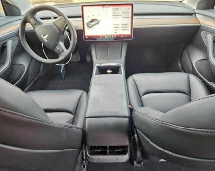 Белый Тесла Модель 3, объемом двигателя 0 л и пробегом 107 тыс. км за 6000 $, фото 7 на Automoto.ua