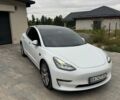Белый Тесла Модель 3, объемом двигателя 0 л и пробегом 134 тыс. км за 21200 $, фото 1 на Automoto.ua