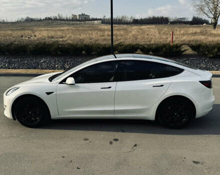 Білий Тесла Модель 3, об'ємом двигуна 0 л та пробігом 41 тис. км за 21500 $, фото 18 на Automoto.ua