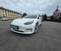 Білий Тесла Модель 3, об'ємом двигуна 0 л та пробігом 180 тис. км за 18794 $, фото 4 на Automoto.ua