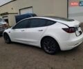Белый Тесла Модель 3, объемом двигателя 0 л и пробегом 68 тыс. км за 7000 $, фото 1 на Automoto.ua