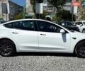 Белый Тесла Модель 3, объемом двигателя 0 л и пробегом 99 тыс. км за 18900 $, фото 13 на Automoto.ua