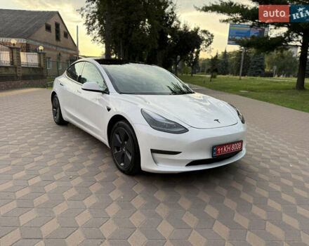 Білий Тесла Модель 3, об'ємом двигуна 0 л та пробігом 3 тис. км за 21900 $, фото 16 на Automoto.ua