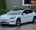 Белый Тесла Модель 3, объемом двигателя 0 л и пробегом 30 тыс. км за 22700 $, фото 1 на Automoto.ua