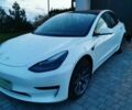 Білий Тесла Модель 3, об'ємом двигуна 0 л та пробігом 77 тис. км за 13200 $, фото 1 на Automoto.ua