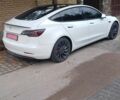 Белый Тесла Модель 3, объемом двигателя 0 л и пробегом 52 тыс. км за 25500 $, фото 25 на Automoto.ua