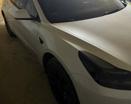 Белый Тесла Модель 3, объемом двигателя 0 л и пробегом 26 тыс. км за 27200 $, фото 4 на Automoto.ua