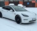 Белый Тесла Модель 3, объемом двигателя 0 л и пробегом 37 тыс. км за 20000 $, фото 1 на Automoto.ua