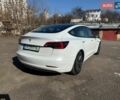 Білий Тесла Модель 3, об'ємом двигуна 0 л та пробігом 93 тис. км за 18900 $, фото 23 на Automoto.ua