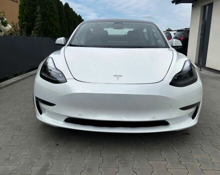 Белый Тесла Модель 3, объемом двигателя 0 л и пробегом 53 тыс. км за 13500 $, фото 1 на Automoto.ua