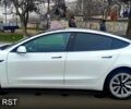 Білий Тесла Модель 3, об'ємом двигуна 0 л та пробігом 49 тис. км за 20000 $, фото 1 на Automoto.ua