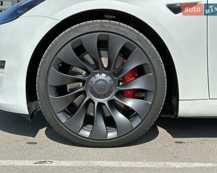 Білий Тесла Модель 3, об'ємом двигуна 0 л та пробігом 22 тис. км за 29006 $, фото 12 на Automoto.ua