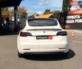 Белый Тесла Модель 3, объемом двигателя 0 л и пробегом 78 тыс. км за 21990 $, фото 6 на Automoto.ua