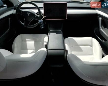 Білий Тесла Модель 3, об'ємом двигуна 0 л та пробігом 36 тис. км за 6500 $, фото 7 на Automoto.ua
