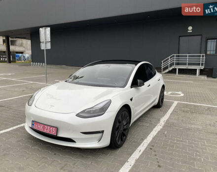 Белый Тесла Модель 3, объемом двигателя 0 л и пробегом 35 тыс. км за 26900 $, фото 1 на Automoto.ua