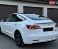 Белый Тесла Модель 3, объемом двигателя 0 л и пробегом 34 тыс. км за 18900 $, фото 17 на Automoto.ua