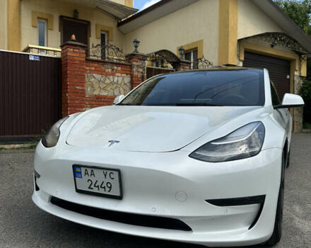 Білий Тесла Модель 3, об'ємом двигуна 0 л та пробігом 32 тис. км за 19500 $, фото 10 на Automoto.ua