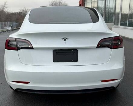 Белый Тесла Модель 3, объемом двигателя 0 л и пробегом 12 тыс. км за 21500 $, фото 3 на Automoto.ua