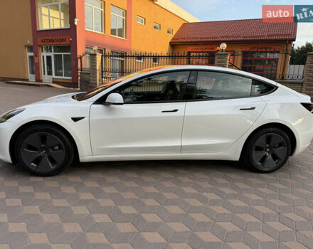 Білий Тесла Модель 3, об'ємом двигуна 0 л та пробігом 3 тис. км за 21900 $, фото 8 на Automoto.ua