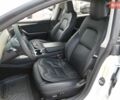 Білий Тесла Модель 3, об'ємом двигуна 0 л та пробігом 68 тис. км за 22500 $, фото 10 на Automoto.ua
