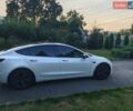 Білий Тесла Модель 3, об'ємом двигуна 0 л та пробігом 77 тис. км за 22100 $, фото 4 на Automoto.ua