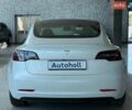 Белый Тесла Модель 3, объемом двигателя 0 л и пробегом 31 тыс. км за 21990 $, фото 3 на Automoto.ua