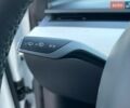 Білий Тесла Модель 3, об'ємом двигуна 0 л та пробігом 5 тис. км за 23888 $, фото 40 на Automoto.ua