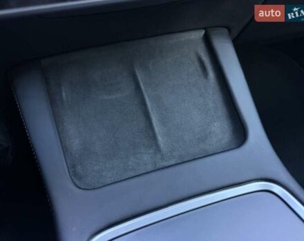 Білий Тесла Модель 3, об'ємом двигуна 0 л та пробігом 67 тис. км за 19999 $, фото 47 на Automoto.ua