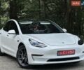 Білий Тесла Модель 3, об'ємом двигуна 0 л та пробігом 32 тис. км за 17200 $, фото 1 на Automoto.ua