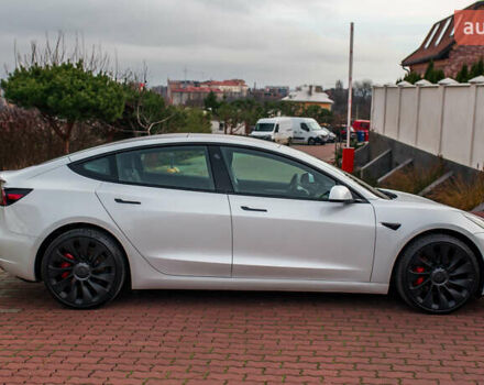 Белый Тесла Модель 3, объемом двигателя 0 л и пробегом 5 тыс. км за 27500 $, фото 15 на Automoto.ua