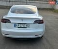 Белый Тесла Модель 3, объемом двигателя 0 л и пробегом 108 тыс. км за 18800 $, фото 8 на Automoto.ua
