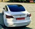 Білий Тесла Модель 3, об'ємом двигуна 0 л та пробігом 208 тис. км за 17800 $, фото 6 на Automoto.ua