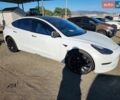 Білий Тесла Модель 3, об'ємом двигуна 0 л та пробігом 68 тис. км за 7700 $, фото 3 на Automoto.ua