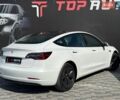 Білий Тесла Модель 3, об'ємом двигуна 0 л та пробігом 88 тис. км за 18900 $, фото 26 на Automoto.ua