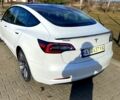 Білий Тесла Модель 3, об'ємом двигуна 0 л та пробігом 86 тис. км за 17500 $, фото 4 на Automoto.ua
