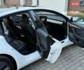 Белый Тесла Модель 3, объемом двигателя 0 л и пробегом 34 тыс. км за 18900 $, фото 26 на Automoto.ua