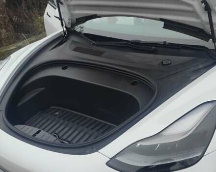 Белый Тесла Модель 3, объемом двигателя 0 л и пробегом 48 тыс. км за 20000 $, фото 7 на Automoto.ua